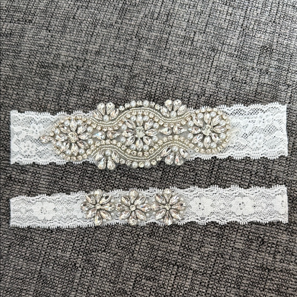 Elegant White Lace and Silver Beaded Garter Set